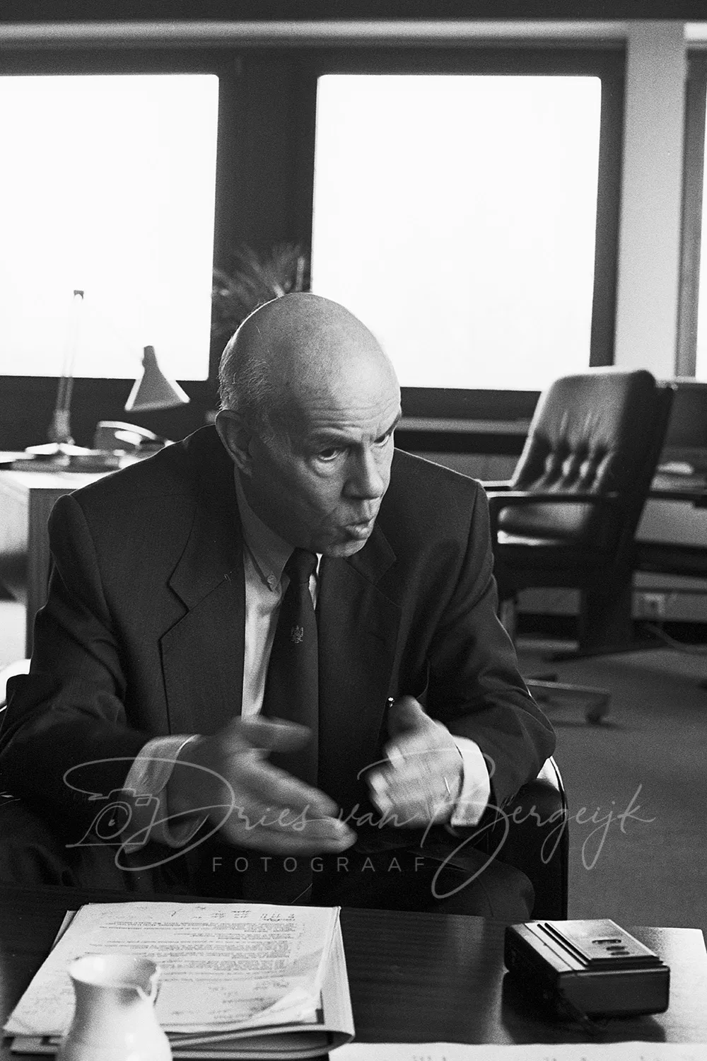 Herr Citron, de Duitse ambassadeur.